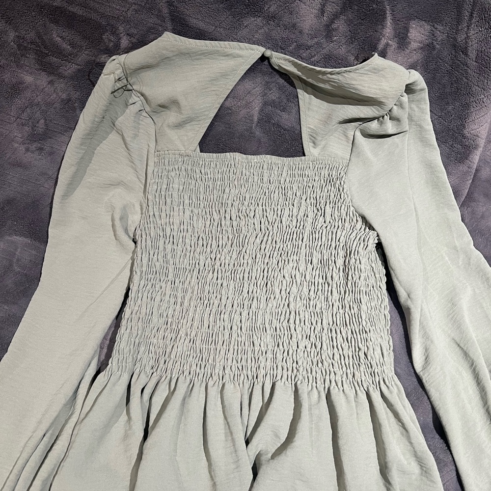 Blouse - Picture 2 of 3